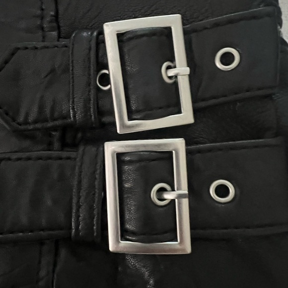 BCBG MAXAZRIA LEATHER JACKET - Picture 8 of 10